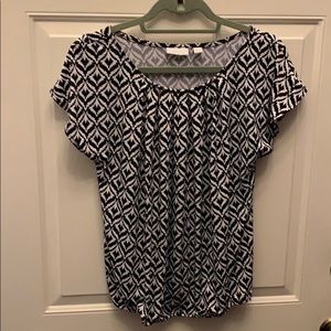 Black and white patterned shirt